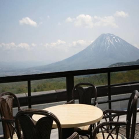 Отель Niseko Weiss Hotel
