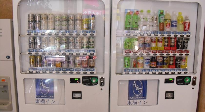 Отель Toyoko Inn Chiba Makuhari
