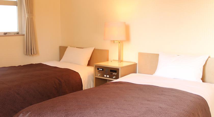 Hotel Livemax Fuchu Annex