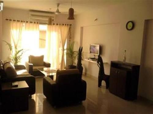 Elegance Service Apartment
