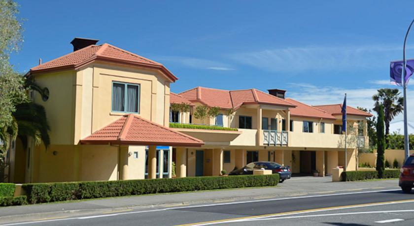 Best Western Tuscany Gardens