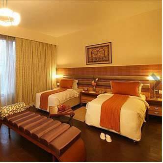 Отель St Laurn Meditation & Spa
