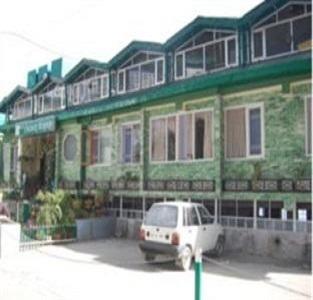 Отель Hotel Gulmarg Regency