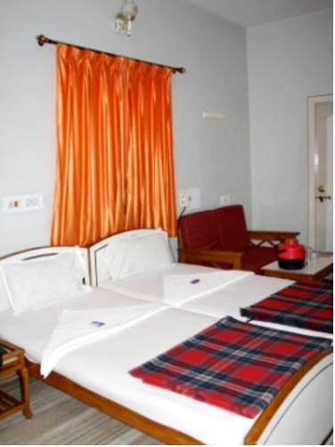 Отель Hotel Akashdeep