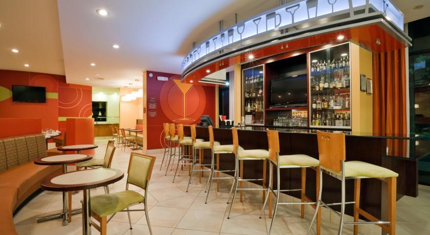 Отель Holiday Inn Birmingham Homewood