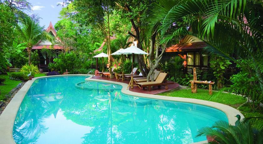 Отель Baan Duangkaew Resort