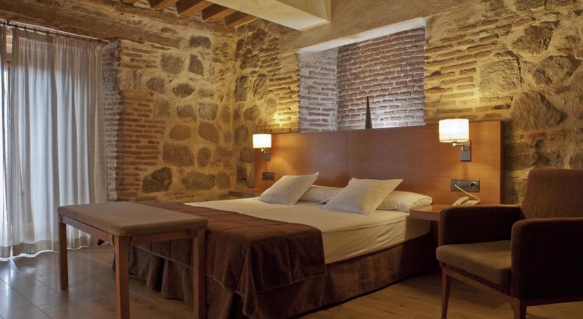 Отель Hotel Las Leyendas