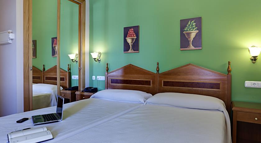 Отель Hotel Tocina Business