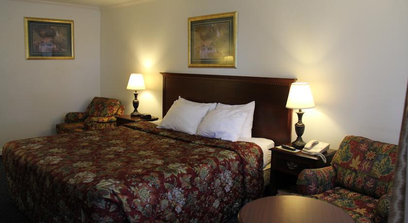 Отель Days Inn Seattle Everett