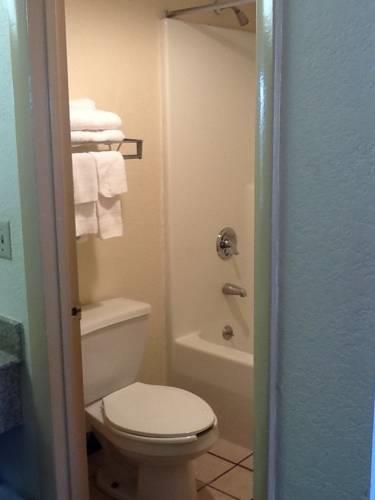 Отель Econo Lodge Franklin