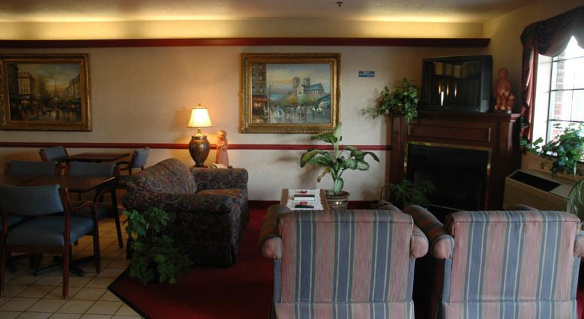 Отель Country Hearth Inn 