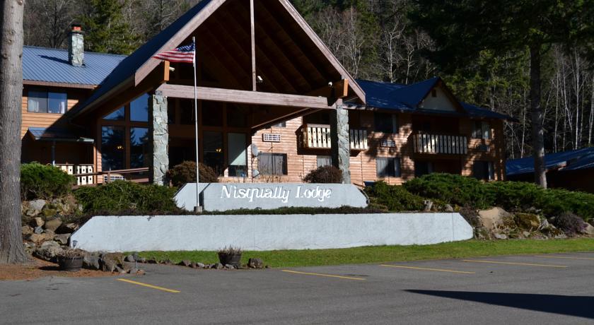 Отель Nisqually Lodge 