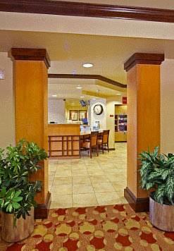 Отель TownePlace Suites by Marriott Yuma