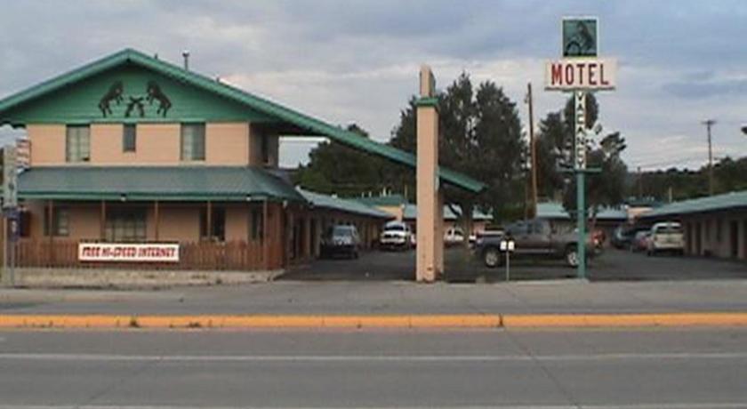 Отель Colt Motel 