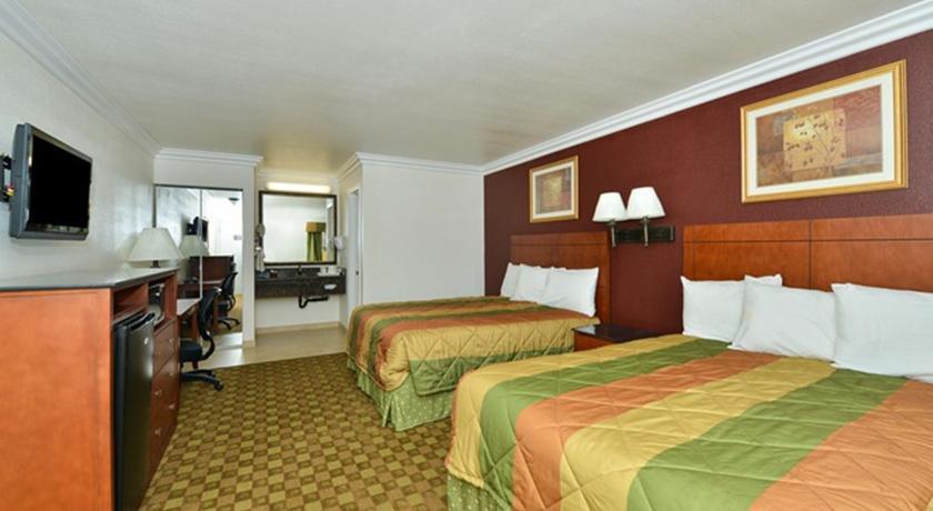 Отель America's Best Value Inn