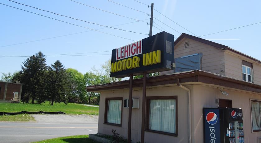 Отель Lehigh Motor Inn