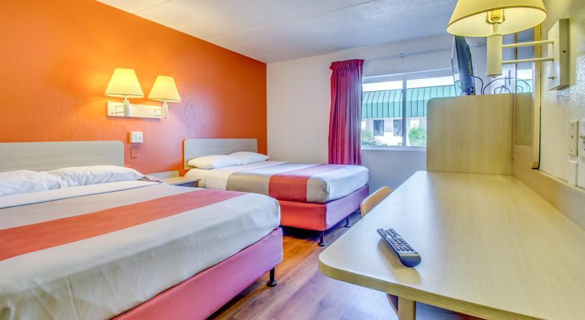 Отель Motel 6 Buffalo - Amherst