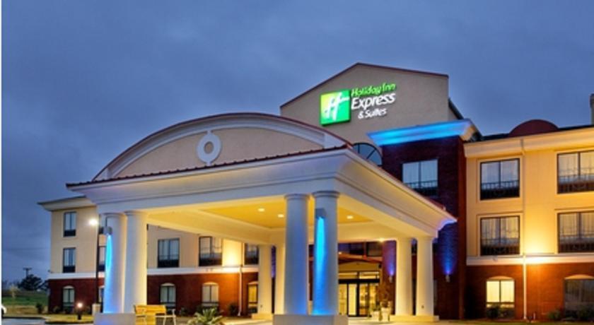 Отель Holiday Inn Express - Andalusia