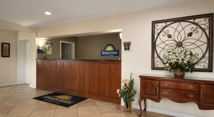 Отель Days Inn Anderson