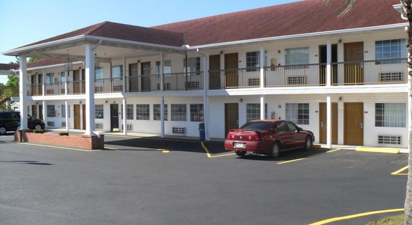 Отель Americas Best Value Inn - Ashburn