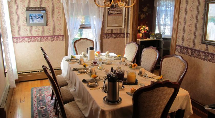 Мини-отель Cheney House Bed & Breakfast