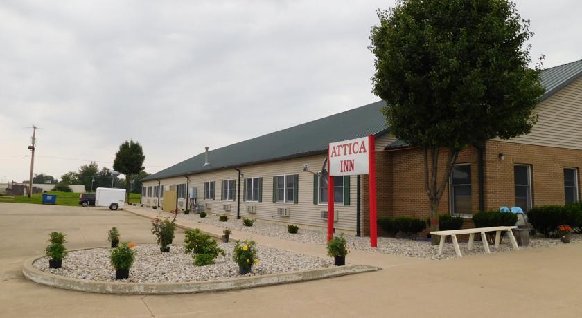 Отель Attica Inn