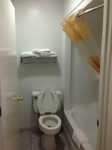 Отель Quality Inn