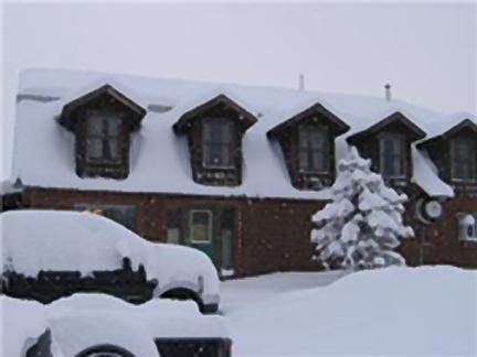 Отель Montana's Duck Lake Lodge