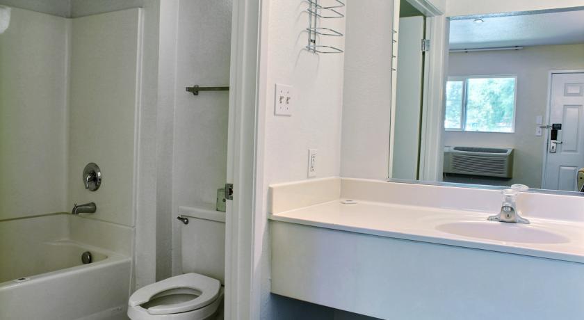 Отель Motel 6 Bakersfield East