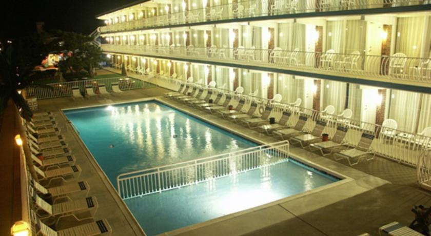 Отель Diamond Crest Motel