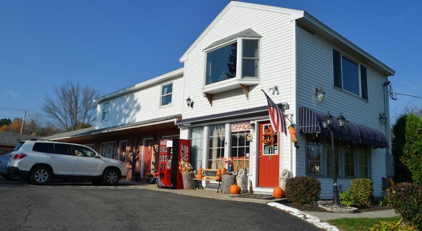 Отель Williamstown Motel