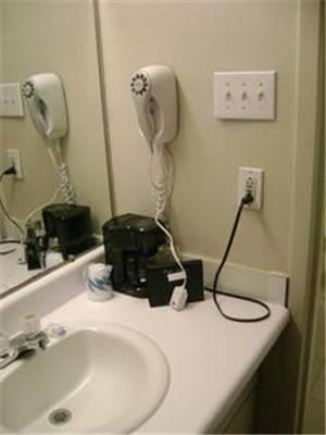 Отель Budgetel Inn Wilmington