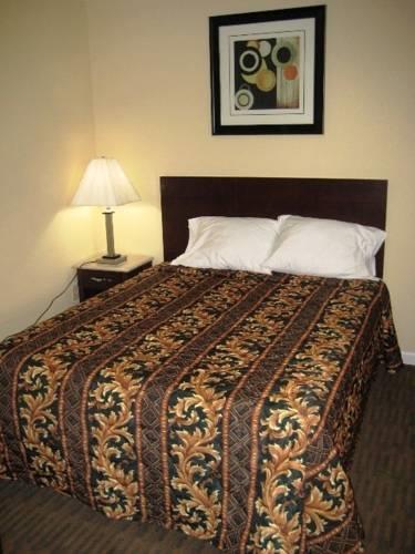 Отель Red Carpet Inn & Suites Wrightstown