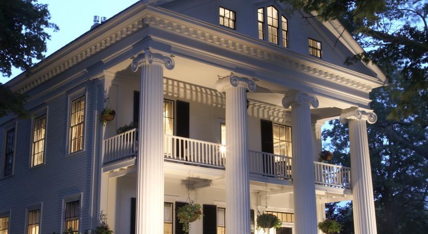 Отель The Inn at Cape Cod