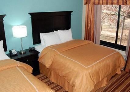 Отель Comfort Suites