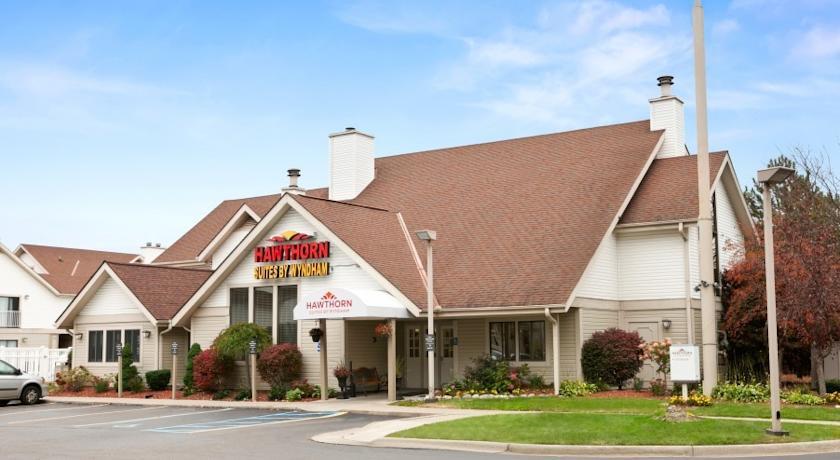 Отель Hawthorn Suites of Troy
