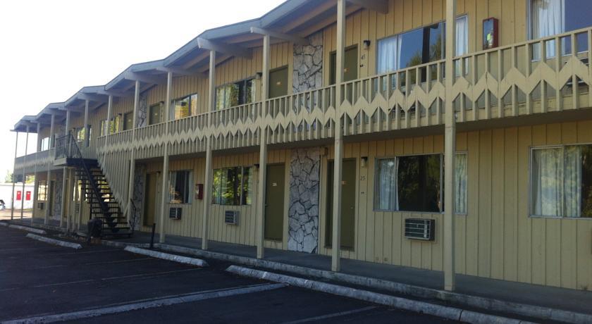 Отель Value Motel