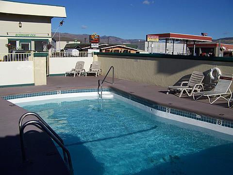 Отель Economy Inn Wenatchee