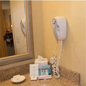 Отель Hampton Inn & Suites Providence / Smithfield