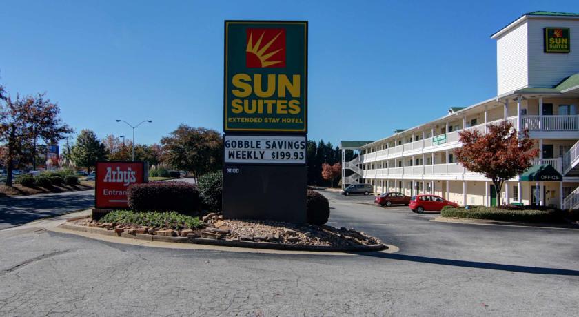 Отель Sun Suites of Smyrna
