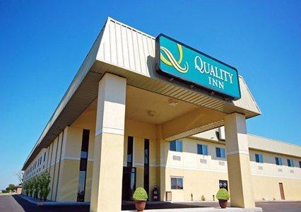 Отель Quality Inn South Hutchinson