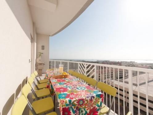 Отель Sapphire Condominiums
