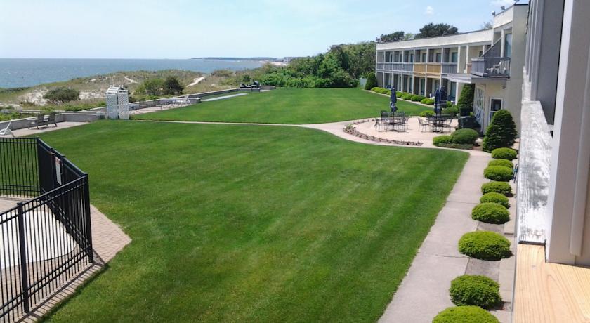 Отель Surf & Sand Beach Motel