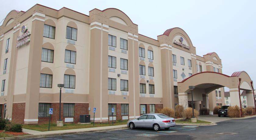Отель Comfort Suites Springfield