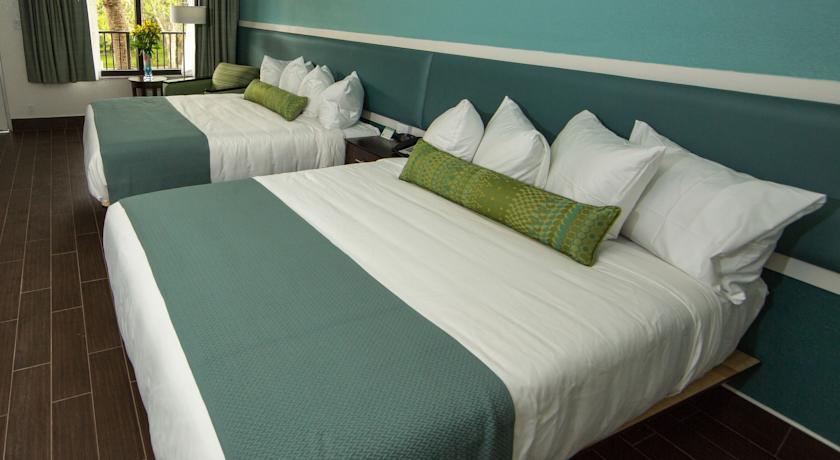 Отель Jaybirds Inn