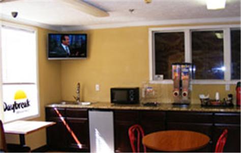 Отель Days Inn & Suites - Sugar Land