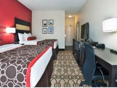 Отель La Quinta Inn & Suites Starkville