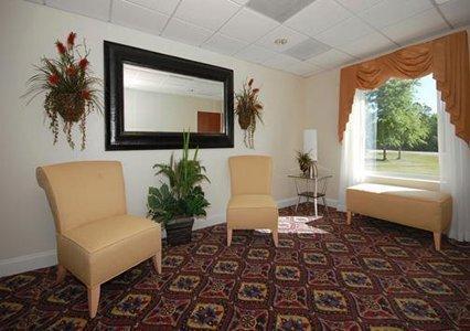 Отель Comfort Inn & Suites Statesboro
