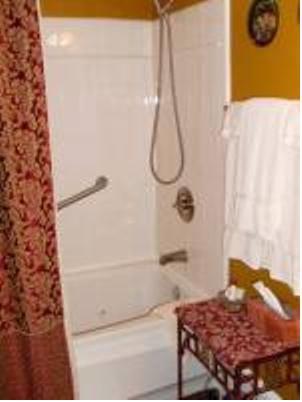 Мини-отель Clichy Inn Bed and Breakfast