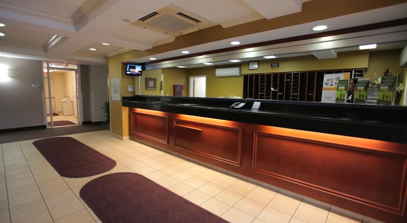 Отель Suburban Extended Stay Hotel Wash. Dulles